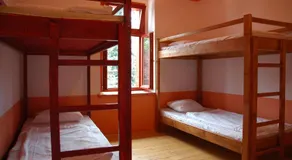 Hullam Hostel - Image 2