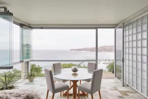 Tamarama Oceanfront Apartment - Best View in Sydney - Image 3