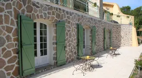 LE MAS DES TARENTES Chambres d'hôtes - Image 3
