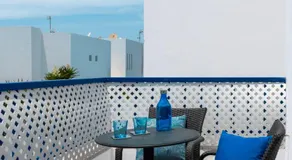 Lyxig lugn sydfasad villa i Marina Rubicon med gratis WiFi och uppvärmd pool - Image 5
