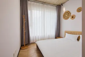 Floral Hotel Shanghai Longda Oil Car Rural Homestay - Image 2