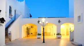 Regal Hotel - Image 5