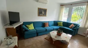 House Bts - Image 2