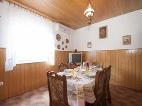 Apartment Ksenija - Image 2