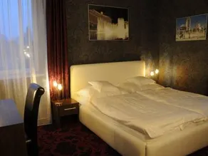 Hotel Amerika - Image 4