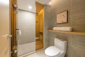 Atour Hotel Nanjing Olympic CBD Near Confucius Temple & NIEC - Image 4