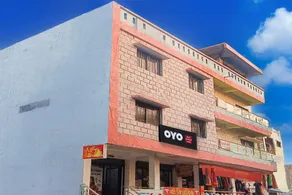 Hotel O Vishranti Lodge - Image 2