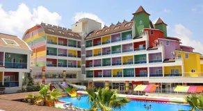 The Colours Side Hotel - Image 2