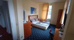 Die Villa Hotel - Image 2