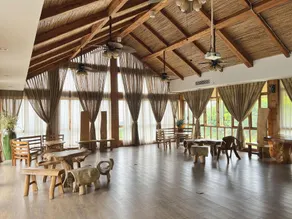 Senlin Renjia Hotel - Image 3