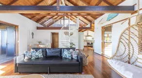The Point Ultimate Beach House - Image 3