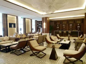 Tongguanyao Macrolink Regent Hotel - Image 2