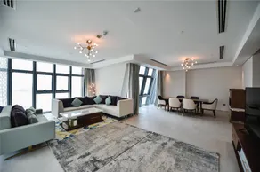 Waterfront Hotel Apartment - Image 3