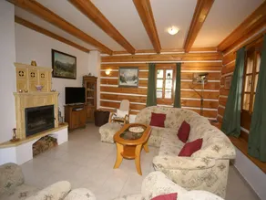 Peaceful Mountain Holiday Stay - Image 2