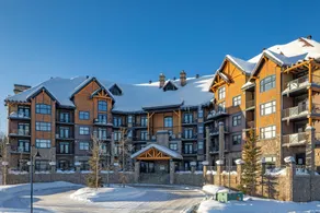 GLACIER MOUNTAINEER LODGE - Image 5
