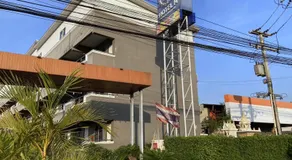 Capital O 75406 Hotel M Rojana - Image 5