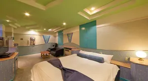 藍plus - Image 5