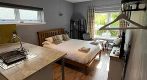 Fort William Studios - Image 2