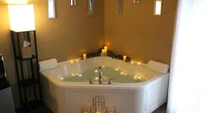The Lodge at Woodstone Country Club - Image 4