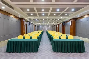 Guantang Yulan Hot Spring Resort Hotel - Image 2