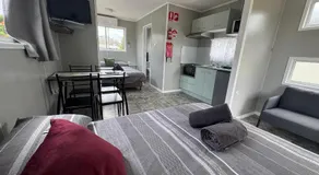 Bushchooks Travellers Village - Image 2