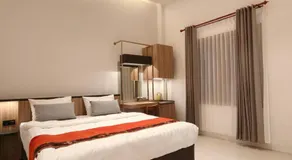 Tentram Guest House - Image 2