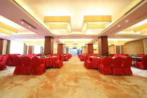 Days Inn - Image 2