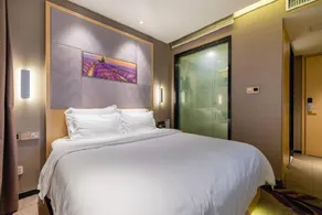 Lavande Hotel Wuhan Jianghan Road Subway Station - Image 4