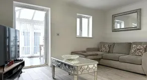 Home Sweet Home (Townhouse) - Image 2