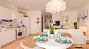 Blue Home - Image 2