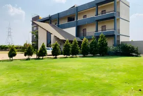 The Cult Hotel - Image 3