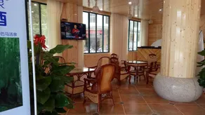 Huoquan Villa - Image 2