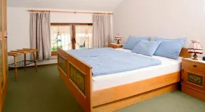 Appartement adapté aux familles avec jardin, barbecue et piscine - Image 2