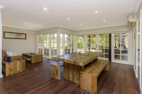 Cozy Busselton Beachside Retreat - Image 3