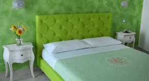 3 - B&B - TallyHo - Image 2
