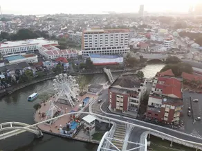 Shore Hotel Melaka Private Suites by Jeffery Lam Home Management - Image 4