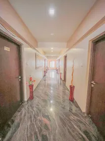 StayGuru Park View Residency - Image 4