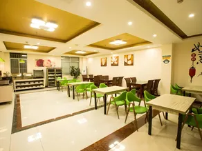 GreenTree Inn ShanDong Linxi Pingyi Mengyang Road Express Hotel - Image 4