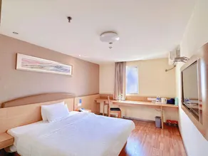 7 Days Inn Kunming Railway Station Joy City - Image 2