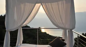 Zeno Suites - Image 3