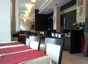 The Caliph Hotel - Image 3