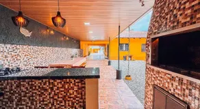 Casa espaçosa com churrasqueira - Image 3