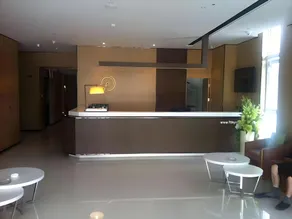 IU Hotel Tianjin Xiqing Meijiang Convention Center Dasi Branch - Image 5