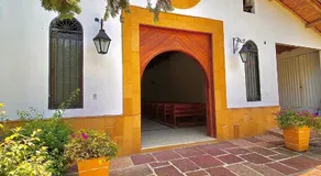 Hotel Hacienda Santa Barbara - Image 5