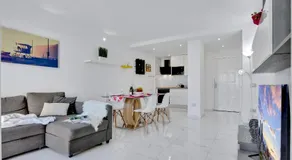 Paradise Luxury Apartment - Image 5