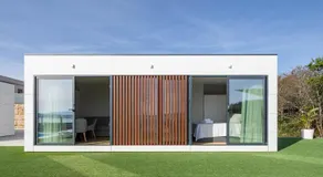 Ferienwohnung mit Pool, Terrasse und Garten | Strandblick | Perfekt für die Arbeit von Zuhause - Image 4