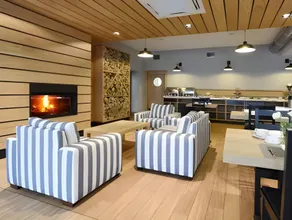 Hotel Port 110 - Image 3