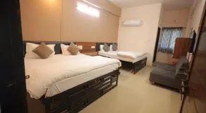 Teja Hotel - Image 2