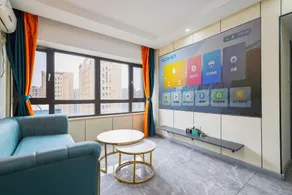 Love You Apartment (Huaqiang City Branch) - Image 4