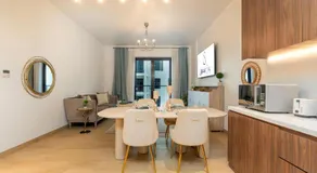 Ultimate Stay - Stylish 1BR Apartment in La Mer Dubai with Balcony and Partial Marina Views - Image 5